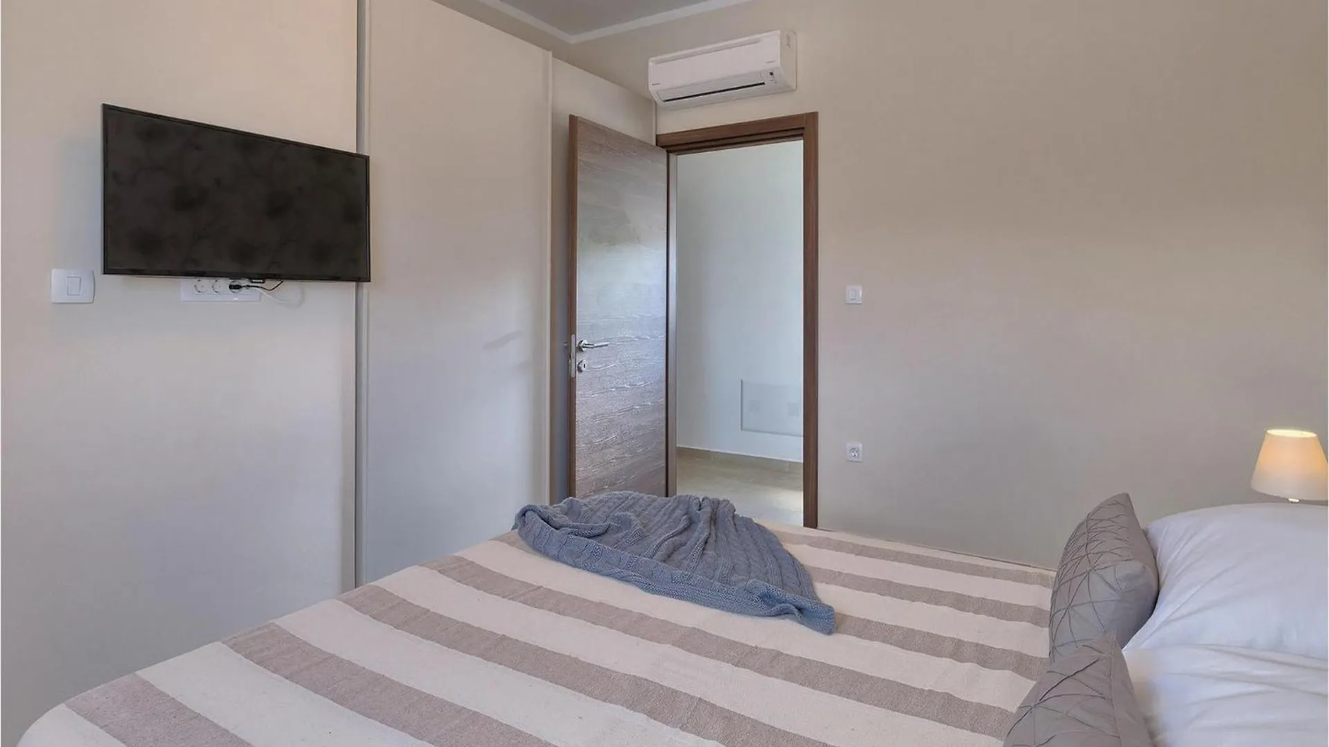 Villa Tireli Kršan 0*,  크로아티아