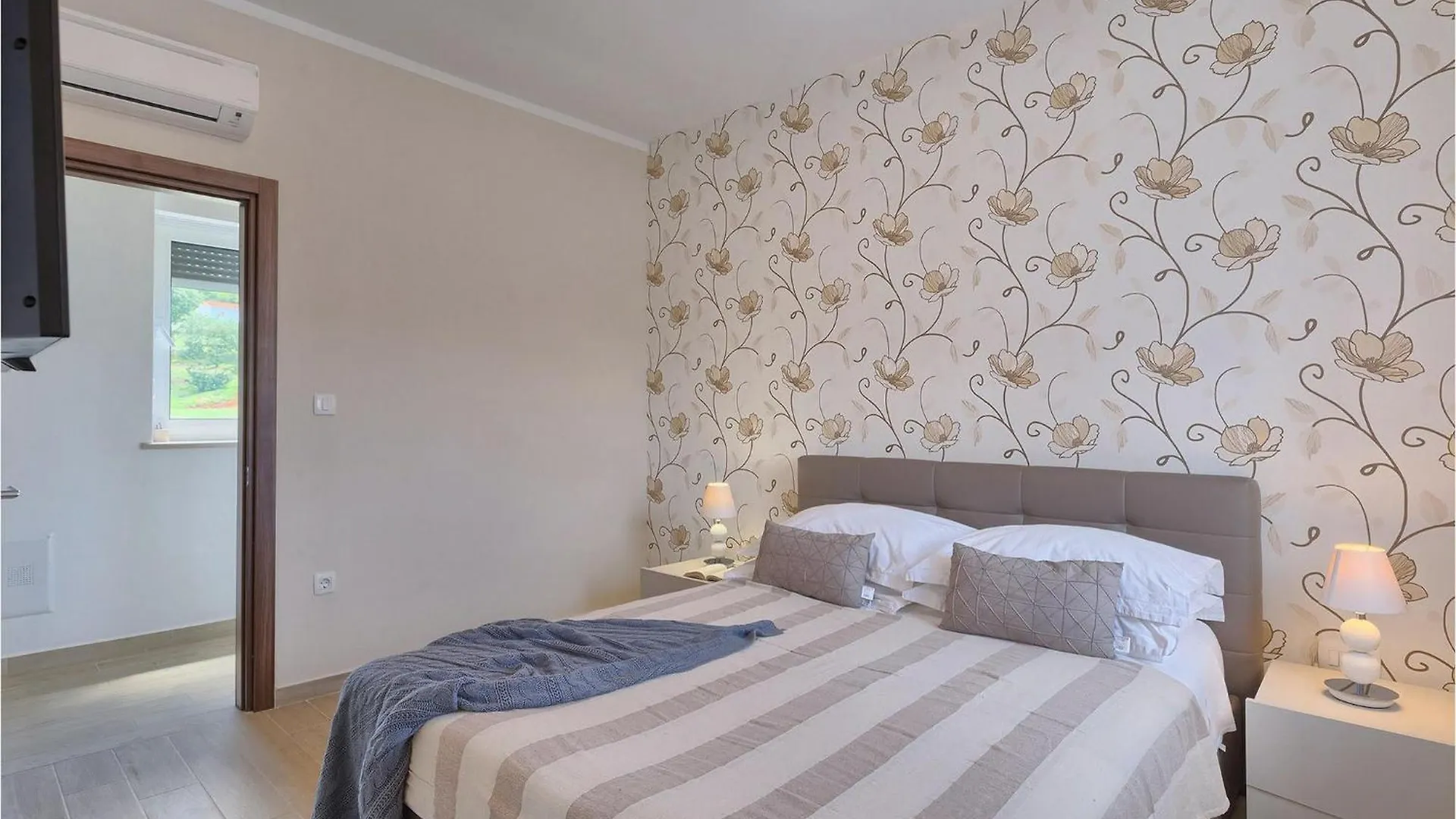 Villa Tireli Krsan Holiday home